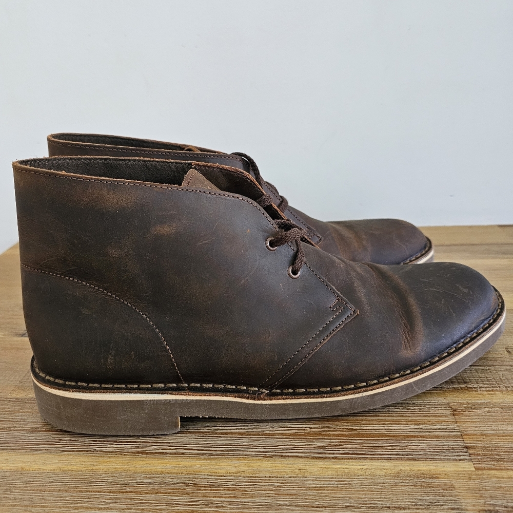 Clarks Brown Leather Chukka Boots NWOB
